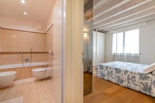 Clock's 2 bedrooms & 2 bathrooms & big terrace - Venice-Lido - 2