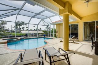 Cape Coral Home on Caloosahatchee River with Pool! - Cape Coral - 9