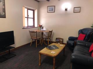 Deanwood Holiday Cottages - Yorkley - 1