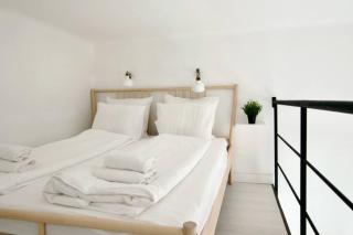 Standard Apartment by Hi5- Tolnai Lajos Apartment - Budapest - 8