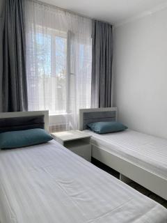 Karakol-Guest - Karakol - 0