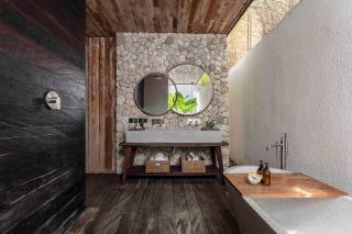 OLA HOUSE Uluwatu Bespoke 2 BR with Salt Water Pool 10 minutes to Best Beaches - Uluwatu - 3