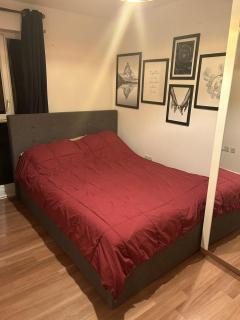 Immaculate 2-Bed Apartment in Romford - Romford - 8