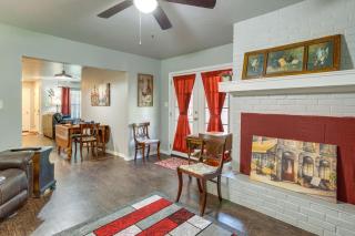 Cozy Norman Home 4 Mi to Oklahoma University! - Norman - 2