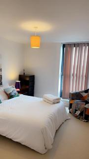 ComfyCozy Luxury Apartment Canning Town - 2