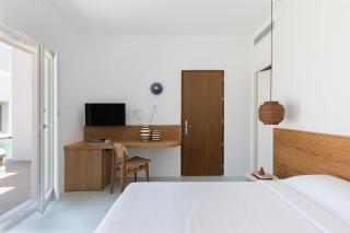 Viva Nove Suites - Kamari - 4