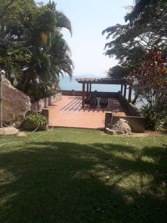 Linda Costeira na Praia do Julião-Ilhabela - 6