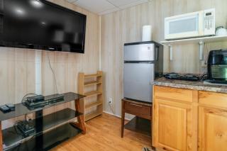 Cozy Hiwassee Vacation Rental w/ Yard - 6
