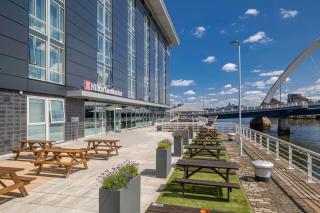 Hilton Garden Inn Glasgow City Centre - Glasgow - 1