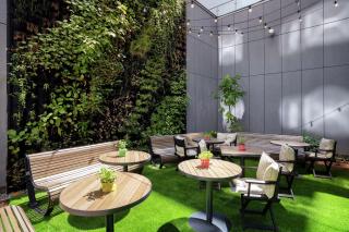 Hilton Garden Inn Budapest City Centre - 4