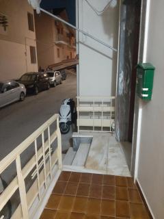 Retro Chic Apartment - 8