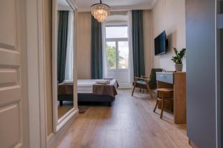 AAA Apartments & Rooms with free parking - Pula - 3