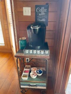 Experience Louisiana, Cabin on Bayou Petite Anse - 2