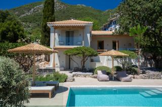 Green Islets seafront boutique villa - 0