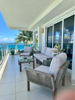 Maho Beach Ocean View Corner Suite - 7