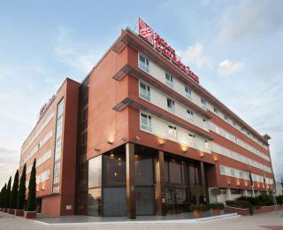 Hilton Garden Inn Málaga - Málaga - 0