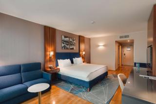 DoubleTree by Hilton Hotel Cluj - City Plaza - 3