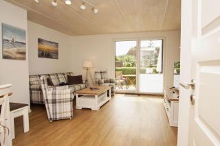 modernes Ferienhaus mit eigener Terrasse und kleinem Garten - Ferienhaus Liva - Dranske - 1