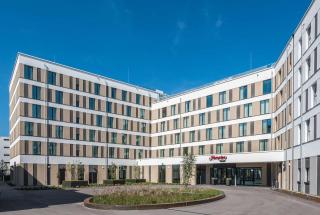Hampton By Hilton Freiburg - Freiburg im Breisgau - 8