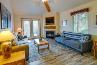 Resort-Style Klamath Falls Home, Golf Course View! - 7