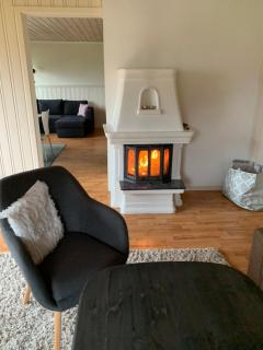 Feriehus med utsikt til fjord og fjell - 2