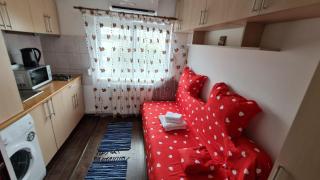 Garsoniera Plaja Modern Centru - 9