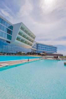 Hilton Pilar - 2