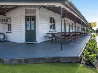 Royal hotel tambar springs - - 3