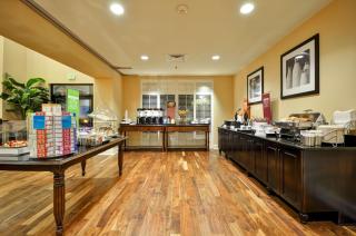Hampton Inn & Suites North Charleston-University Boulevard - Charleston - 2