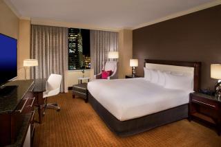 Hilton Minneapolis - 3