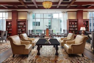 The Inn at Penn, A Hilton Hotel - 9