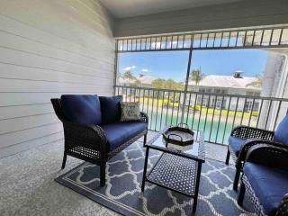 Spacious 2 bedroom Lely Resort condo Naples FL - Naples - 3