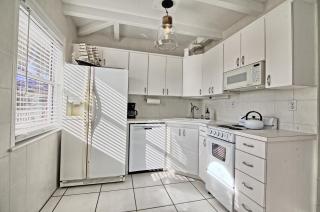 Gulfside Resort Unit 9 - 7