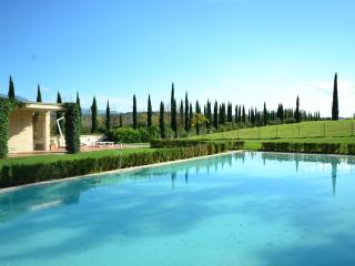 Garden & Wine Country Stay - 9