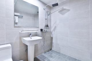 The First Hotel - Changwon - 4