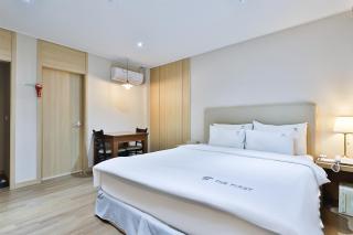 The First Hotel - Changwon - 0