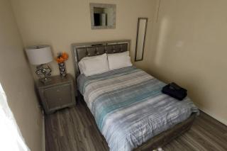 Charming Vacation House 3Be 2Ba Solar heated pool - Tampa - 1