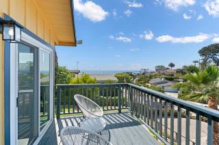 LOVELY Ocean View Beach House 3BR Sleeps 9 - 7