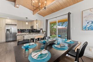 LOVELY Ocean View Beach House 3BR Sleeps 9 - 3