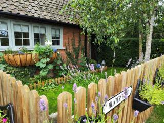 Hunters Lodge - Norwich - 9