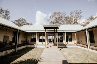 Huge house Your Hunter Valley Wine Staycation ! - Pokolbin - 7