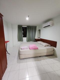 2 mins to beach Apartment 3 rooms - 6