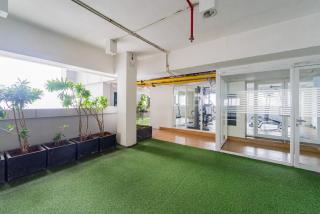 RedLiving Apartemen Grand Kamala Lagoon - Rooms 911 Tower Barclay South with Netflix - Bekasi - 5