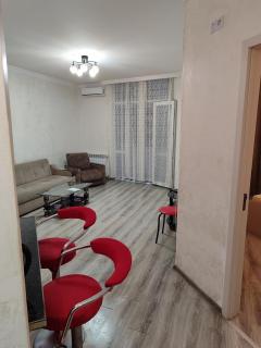 Three rooms appartment with two separate sleeping rooms. - Batumi - 1
