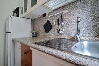 Xenia Apartments - Stylish Navigli Studio Apartment - Milan - 4