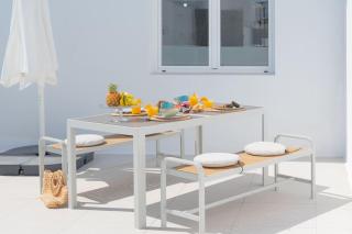 Casa Lolalo - Modern Villa with pool, 15min walk to Marina Rubicón - Playa Blanca - 1