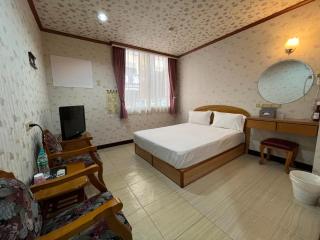 Jiaoxi Hot Spring Hotel - Jiaoxi - 8
