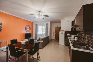 Lovely, central 2BR home, just off St Julians w/AC by 360 Estates - Is-Swieqi - 7