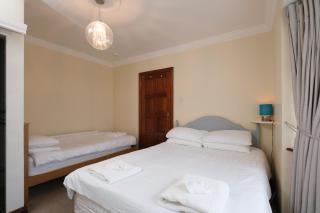 Four Seasons B&B - 7