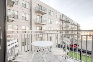 Elmhurst 1br w lounge pool gym nr Metra CHI-863 - Elmhurst - 6